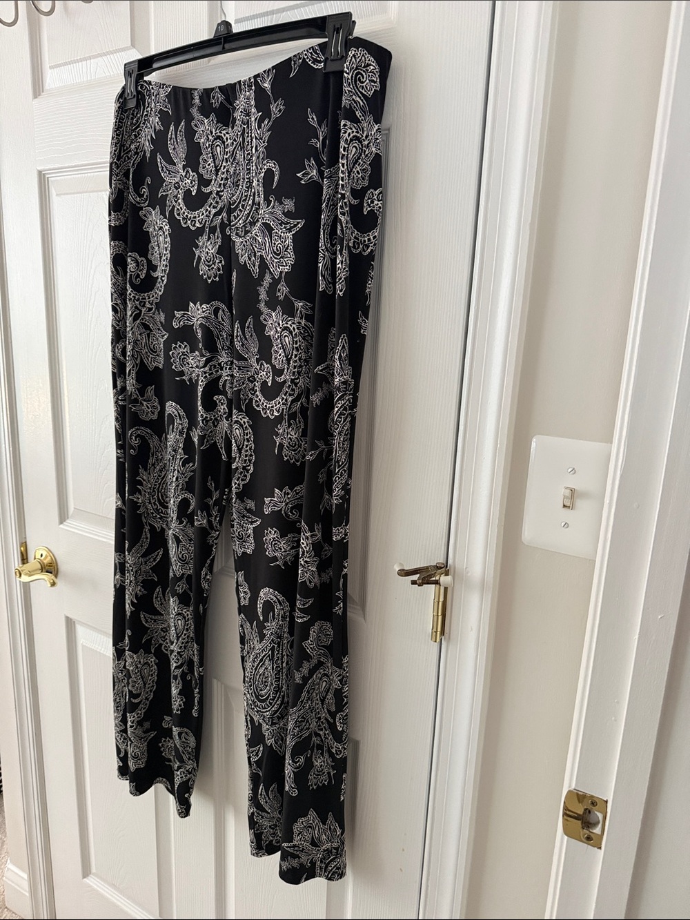 JM Collection Black Paisley Wide-Leg Pull-On Pants. Brand New
